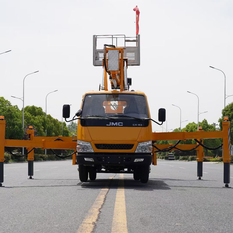 véhicule de travail aérien véhicule à nacelle élévatrice