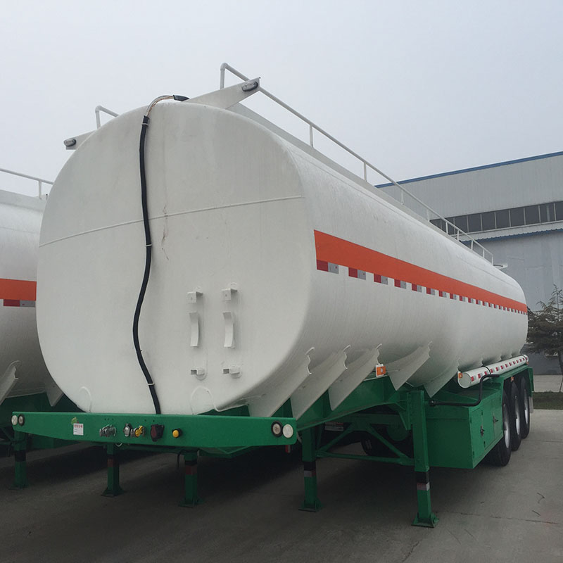 réservoir d'air pour semi-remorque camion-citerne diesel air carburant eau polaire semi-remorque sur mesure