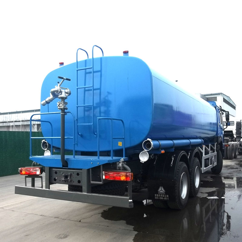 truk air biru truk air biru