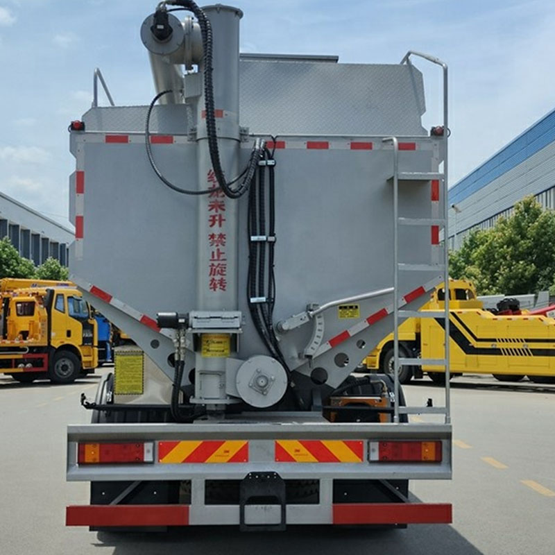 remorque d'alimentation en vrac chine petite remorque pour aliments en vrac