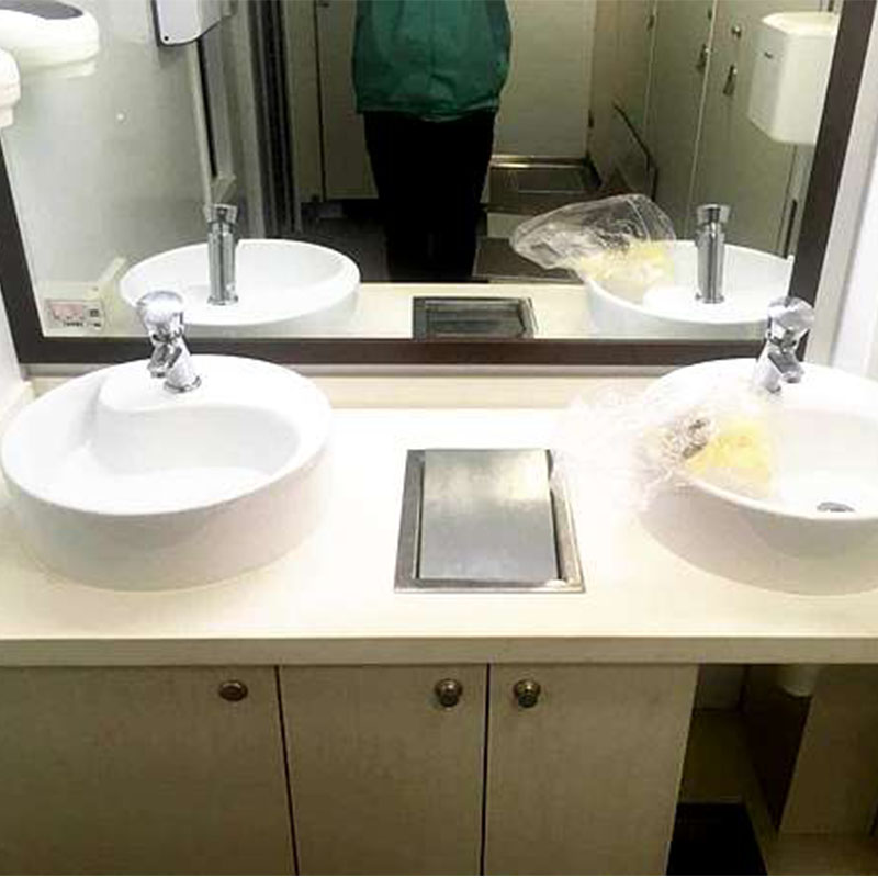 toilettes portables de luxe camion de toilette mobile de luxe pour une voiture