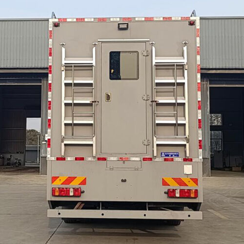 petit food truck custom small donut sweetly seasoned barbecue food truck