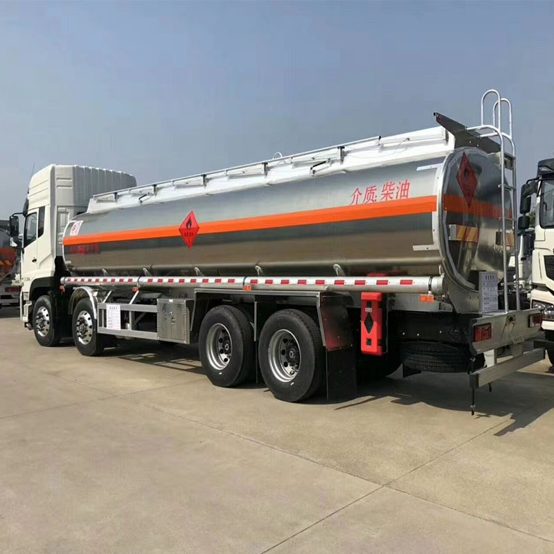 camion-citerne camions-citernes pour le pétrole