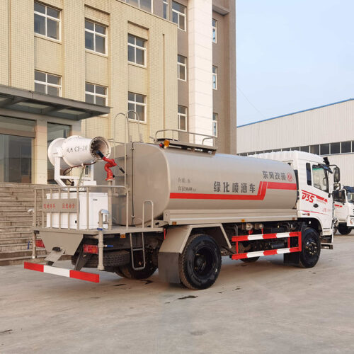 camion-citerne à eau camions-citernes pour remplir la piscine